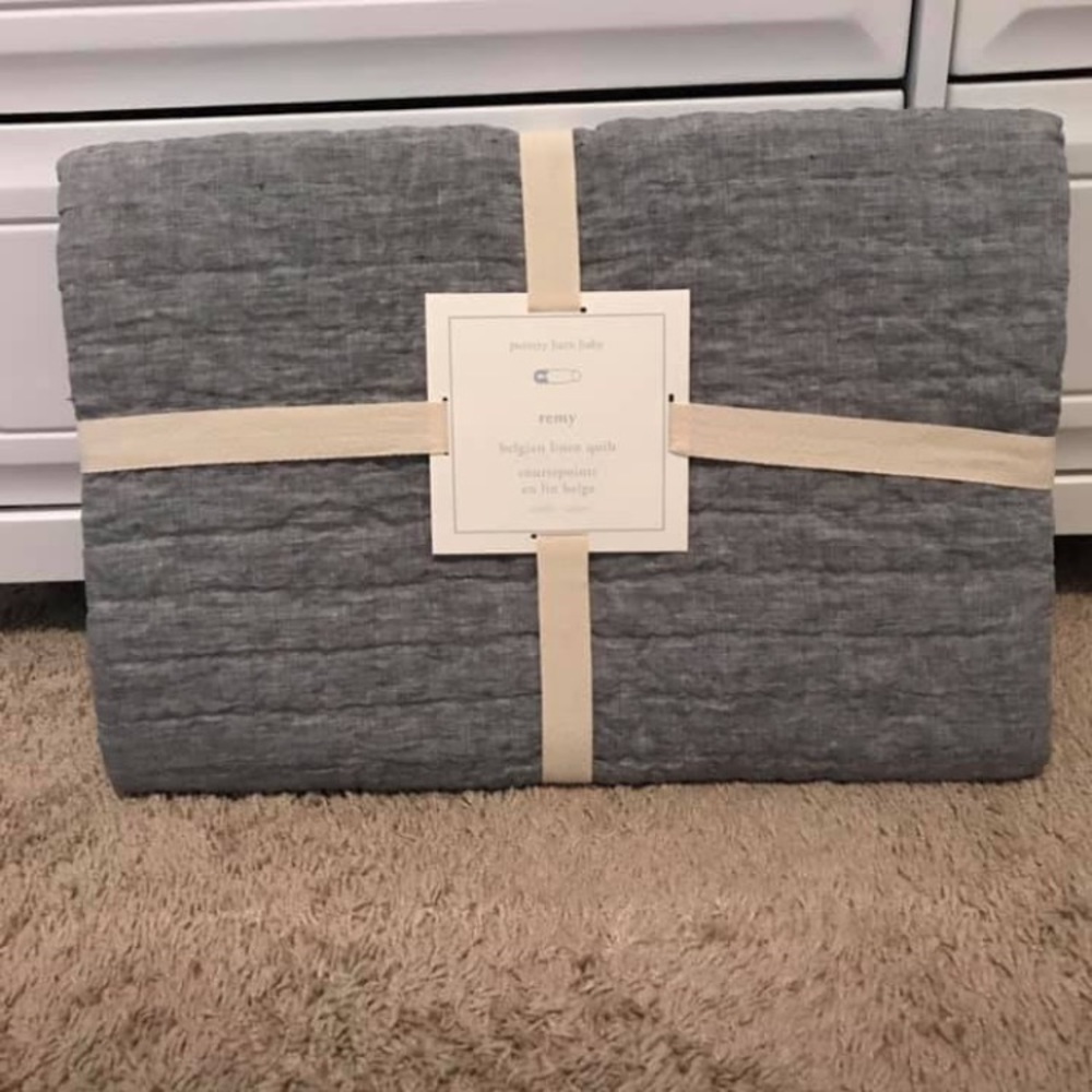 Pottery barn bedding